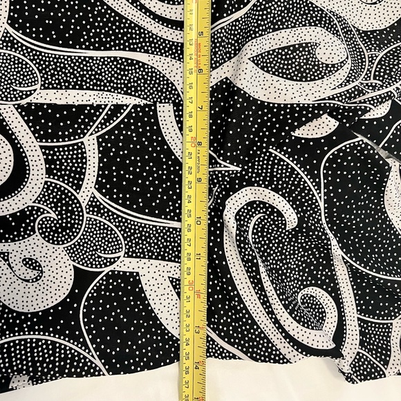 🖤Paisley b&w print low cut sexy evening / summer dress - Picture 16 of 16